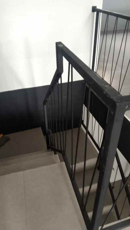 disewakan ruko gudang kantor haji nawi