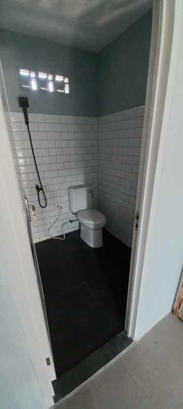 disewakan ruko gudang kantor haji nawi