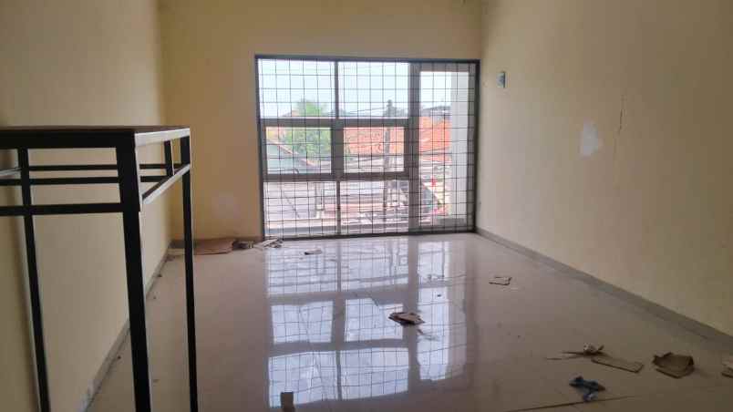 disewakan ruko gudang kantor jl pisangan sattrimekar