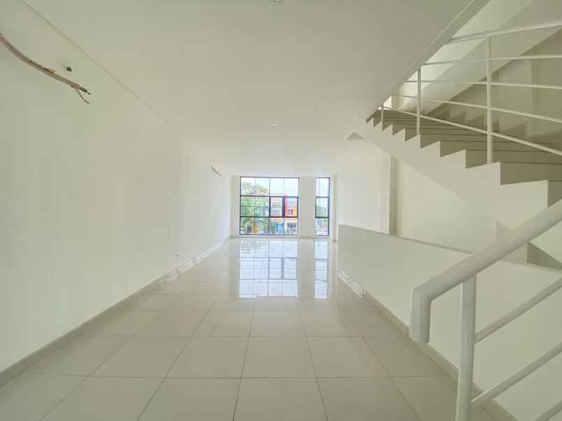 disewakan ruko gudang kantor metland menteng cakung