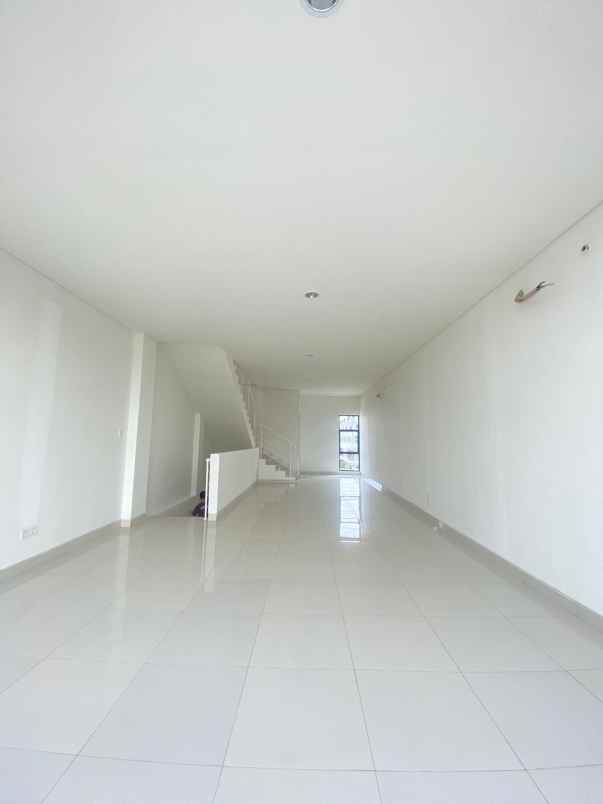 disewakan ruko gudang kantor metland menteng cakung