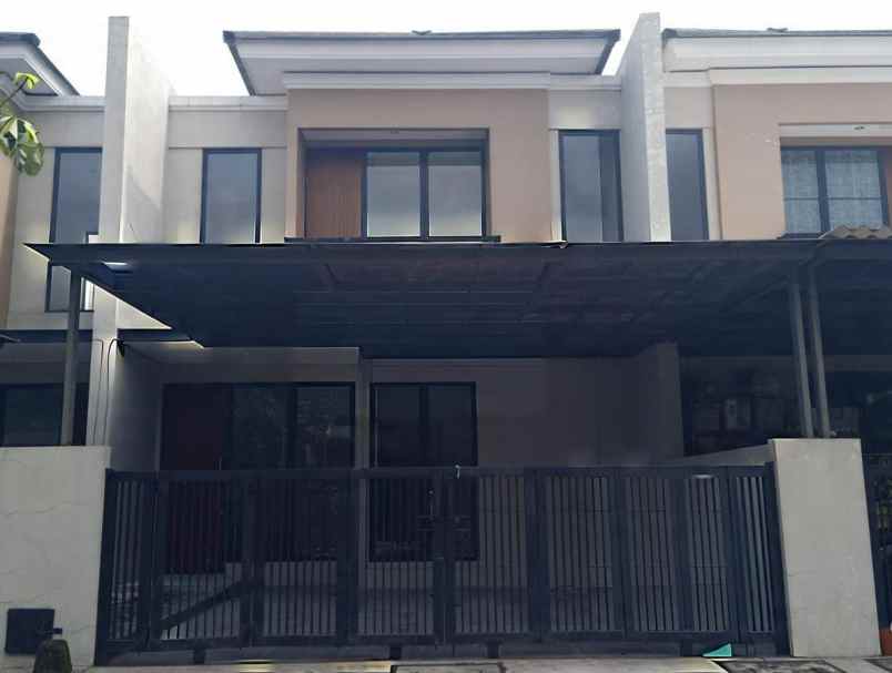 disewakan rumah 2 lantai di pondok candra ruby