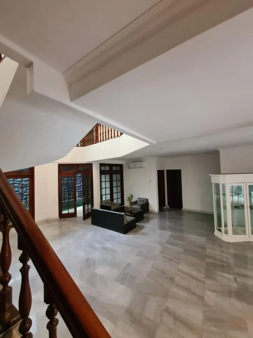 disewakan rumah blok m