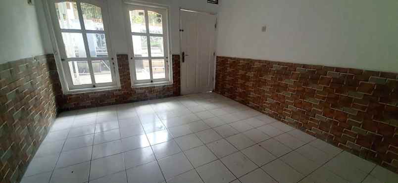 disewakan rumah cijambe