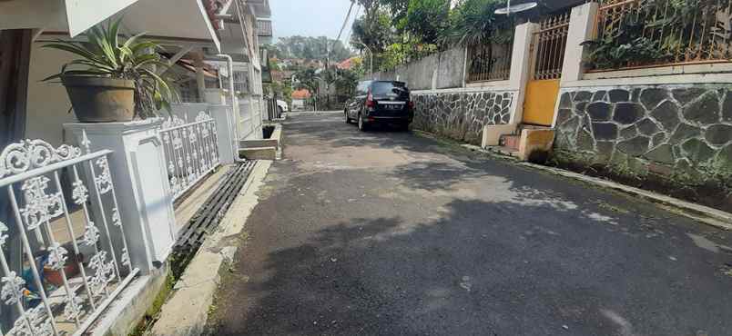 disewakan rumah cijambe