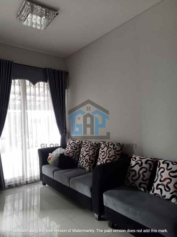 disewakan rumah cluster cipageran