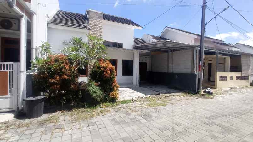 disewakan rumah jalan menayu lor 2
