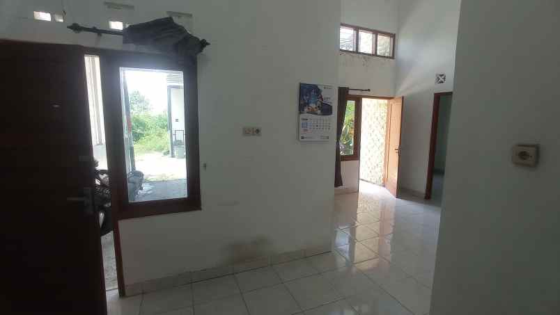 disewakan rumah jalan menayu lor 2