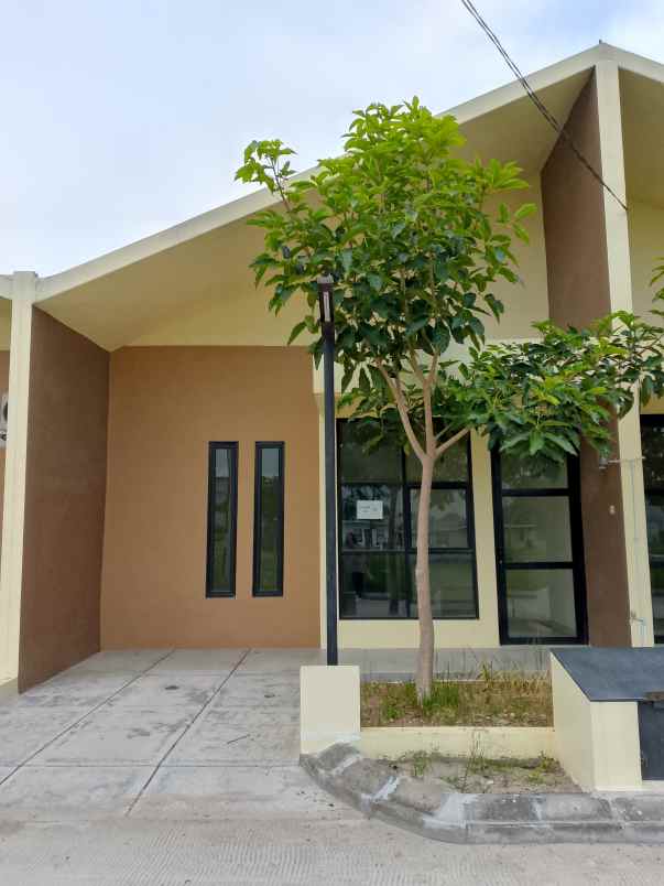disewakan rumah jl pilar sukatani no 2