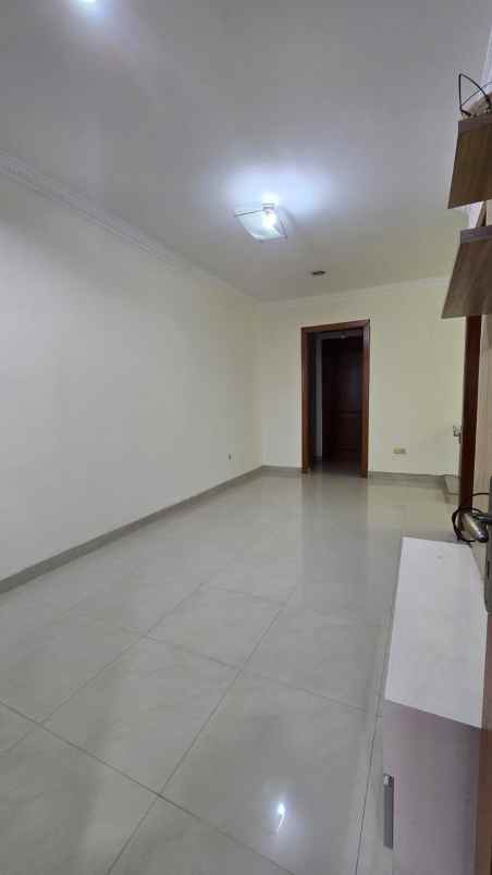 disewakan rumah kelapa gading