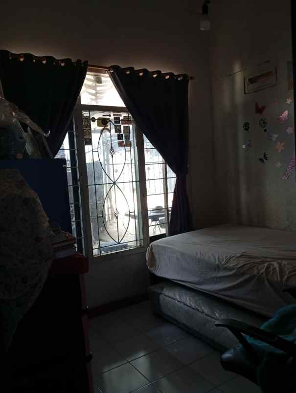 disewakan rumah komplek cihanjuang