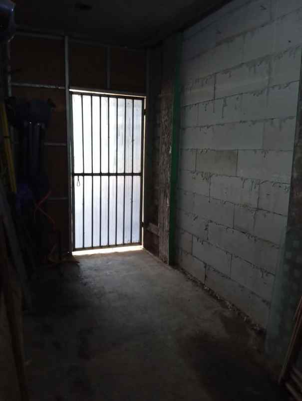 disewakan rumah komplek cihanjuang