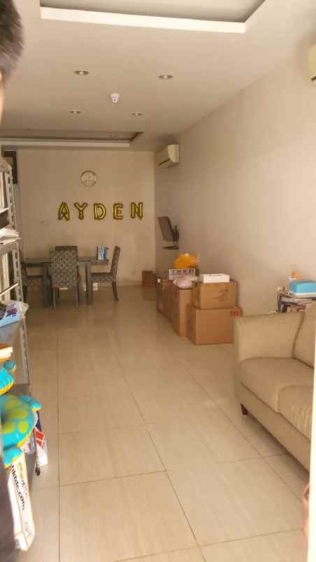 disewakan rumah kopyor barat