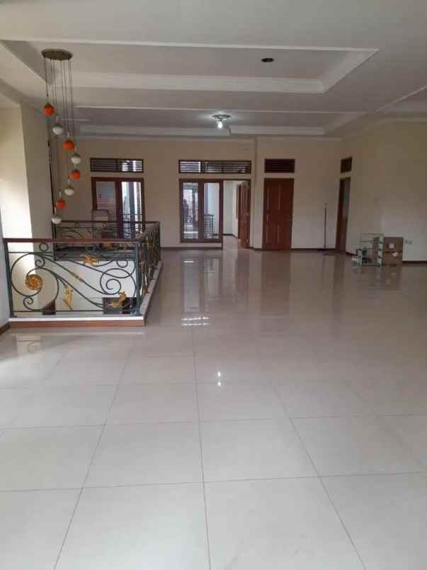 disewakan rumah lenteng agung