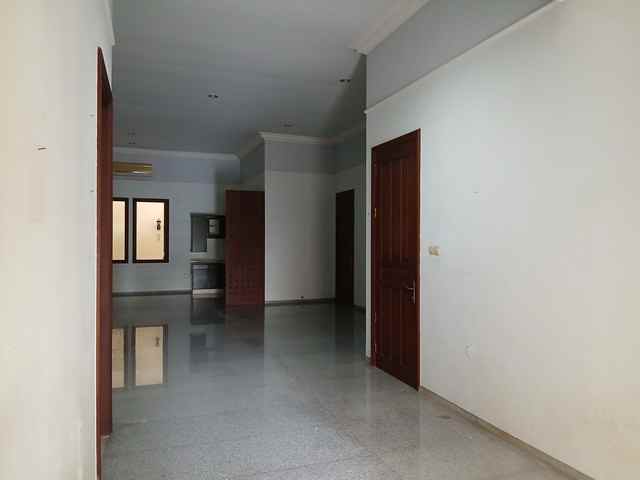 disewakan rumah simpang darmo permai utara