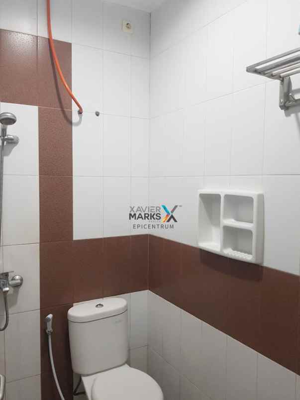 disewakan rumah sukolilo dian regency 2 furnished