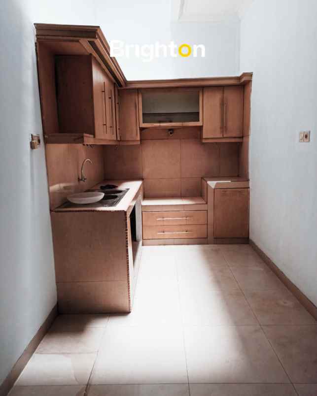 disewakan rumah tanjung duren barat