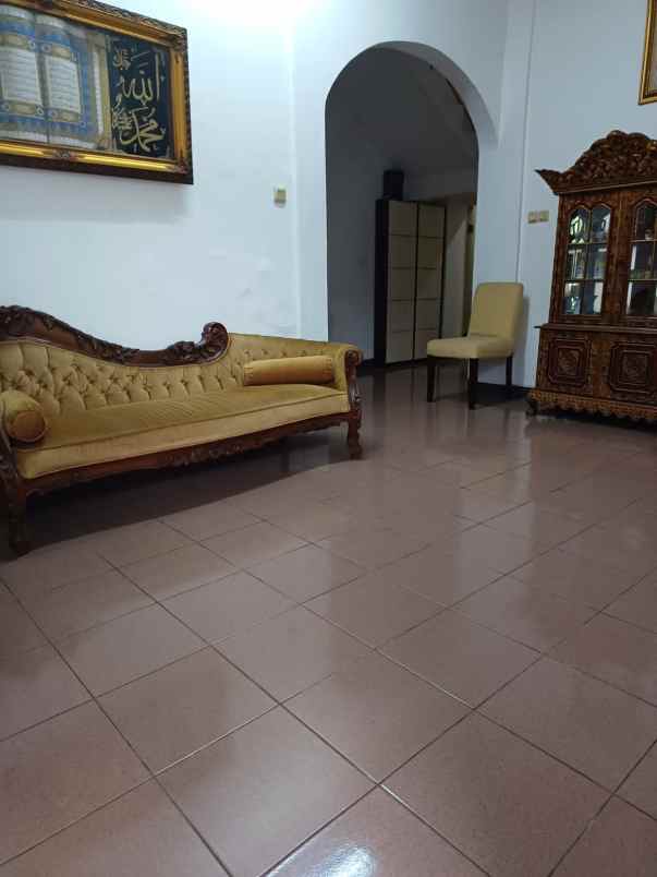 for sale house at depok timur