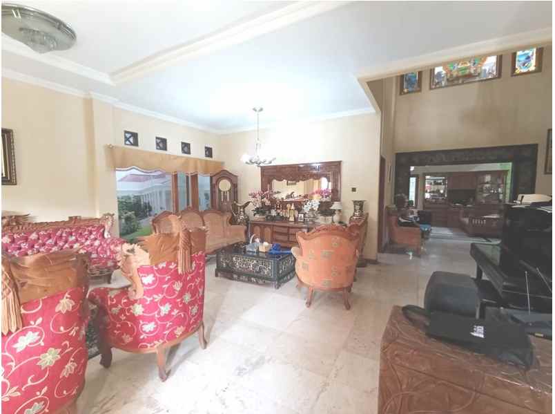 for sale rumah luas ideal keluarga besar di cimahi