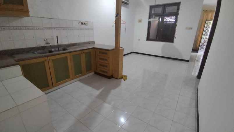 graha family 2man 2 lantai nego