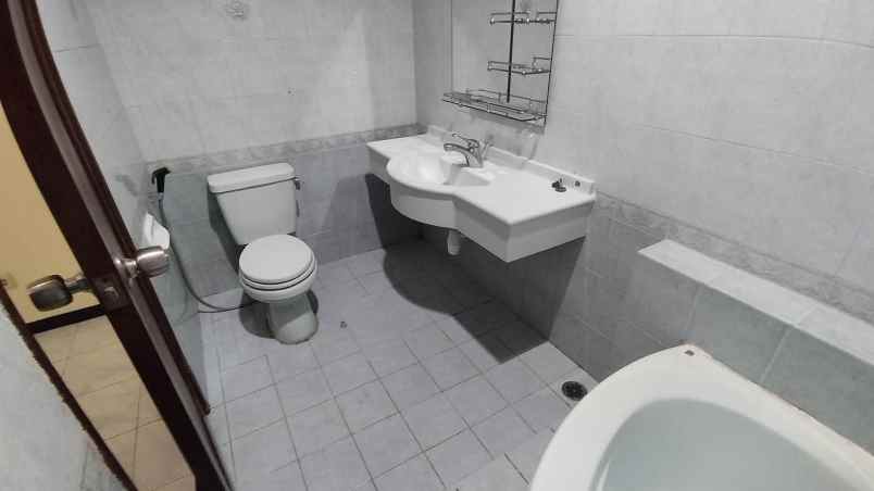 graha family 2man 2 lantai nego