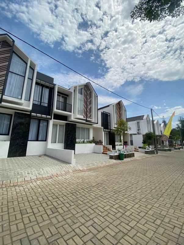 hunian 2 lantai di kota malang lokasi mayjen sungkono