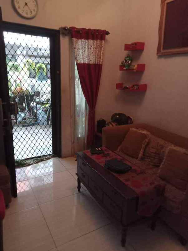 jual rumah 2 lantai lokasi ciledug