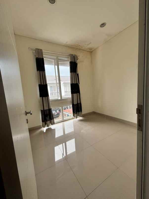 jual rumah cbd citra gran