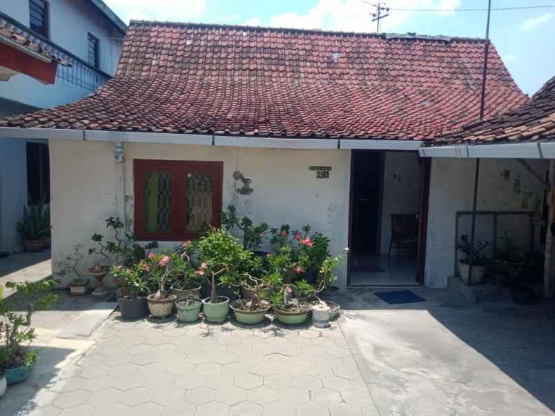 jual rumah dekat stasiun ka madiun