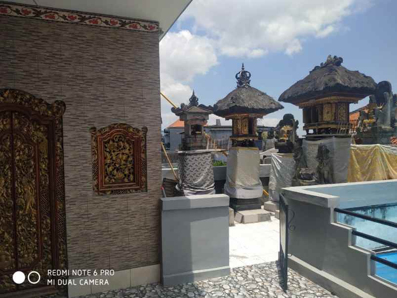 jual rumah di monang maning parkir 2 mobil