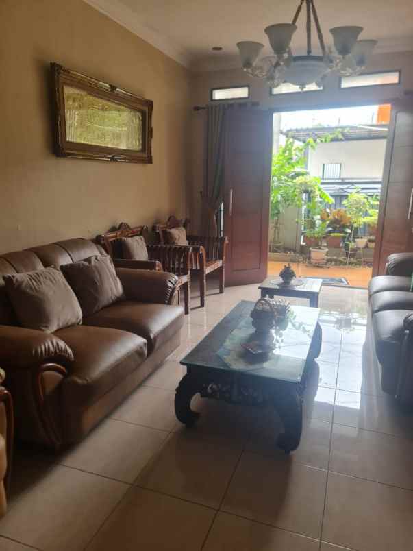 jual rumah impian pamulang dengan furniture lengkap