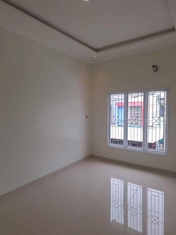 jual rumah muara karang jak ut
