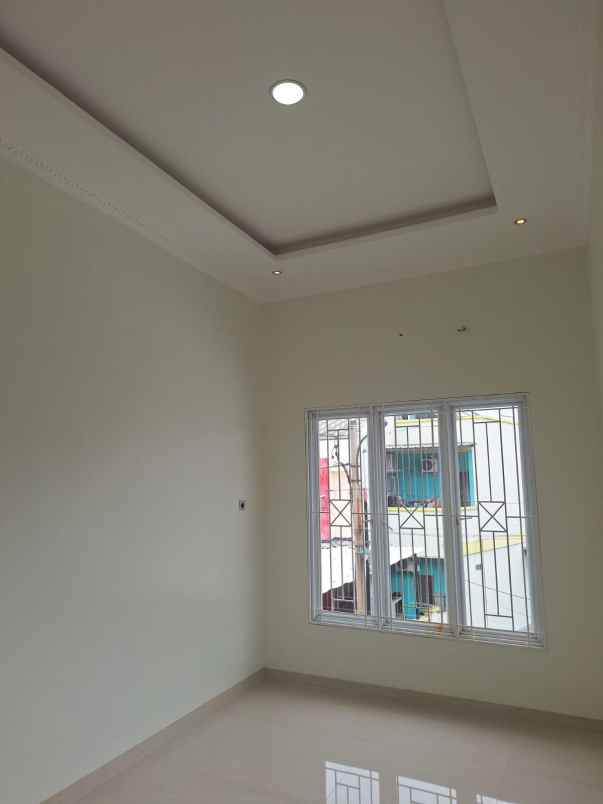 jual rumah muara karang jak ut