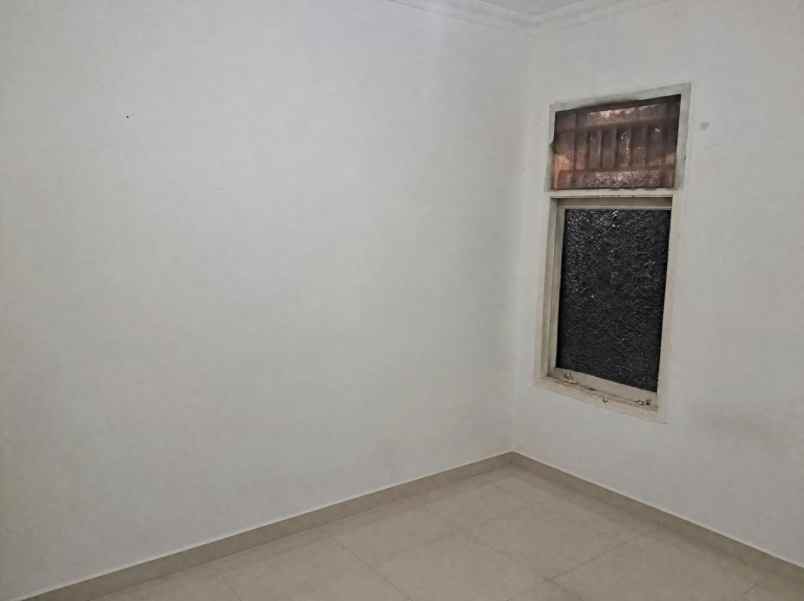 jual rumah sekaligus peluang usaha lokasi pesanggrahan
