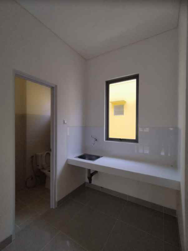 ruko sewa maggiore gading serpong