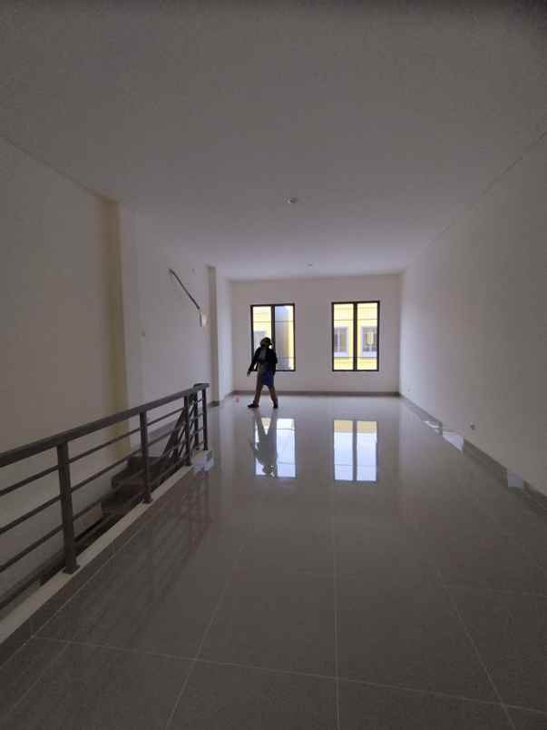 ruko sewa maggiore gading serpong