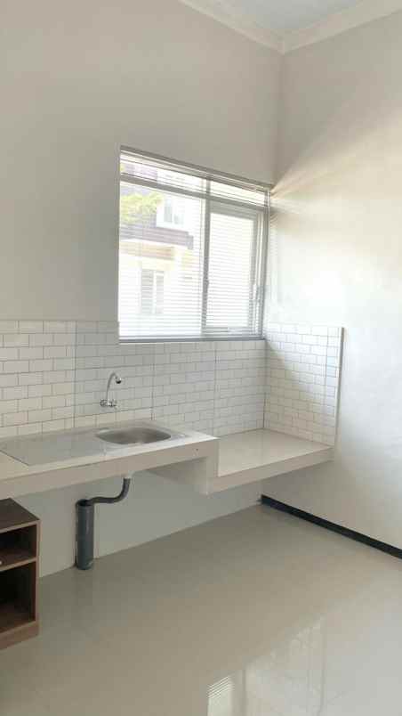 rumah 1 lantai lokasi dekat rst soepraoen