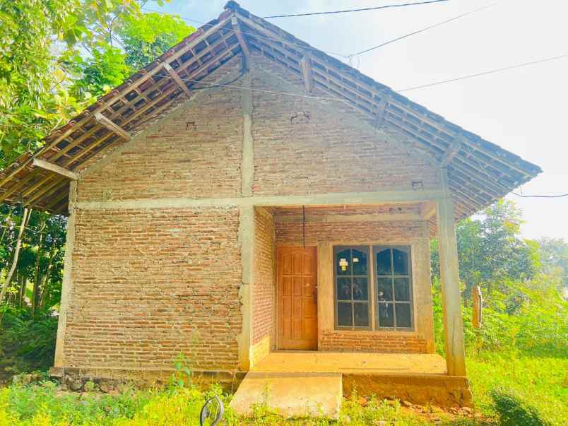 rumah 175 juta udara sejuk karanganyar