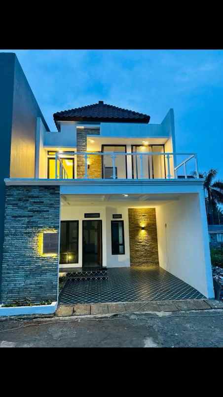 rumah 2 lantai cibinong bogor siap huni