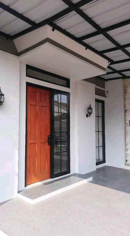 rumah 2 lantai pamulang cash 700 jutaan