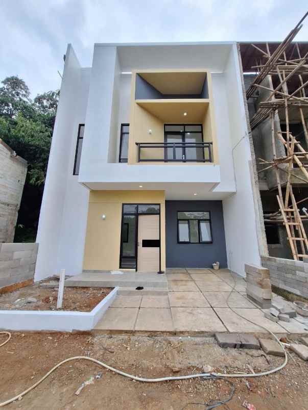 rumah 2 lantai sukmajaya depok 700 jutaan
