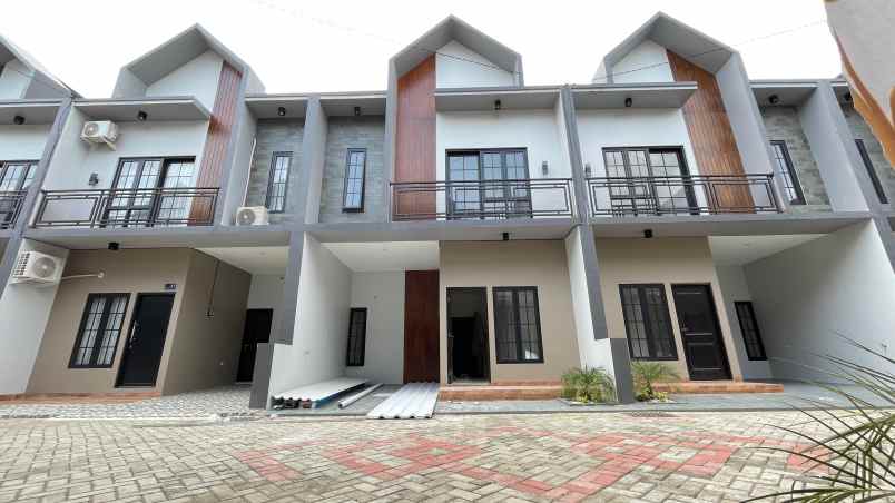 rumah 2 lt strategis cimanggis depok