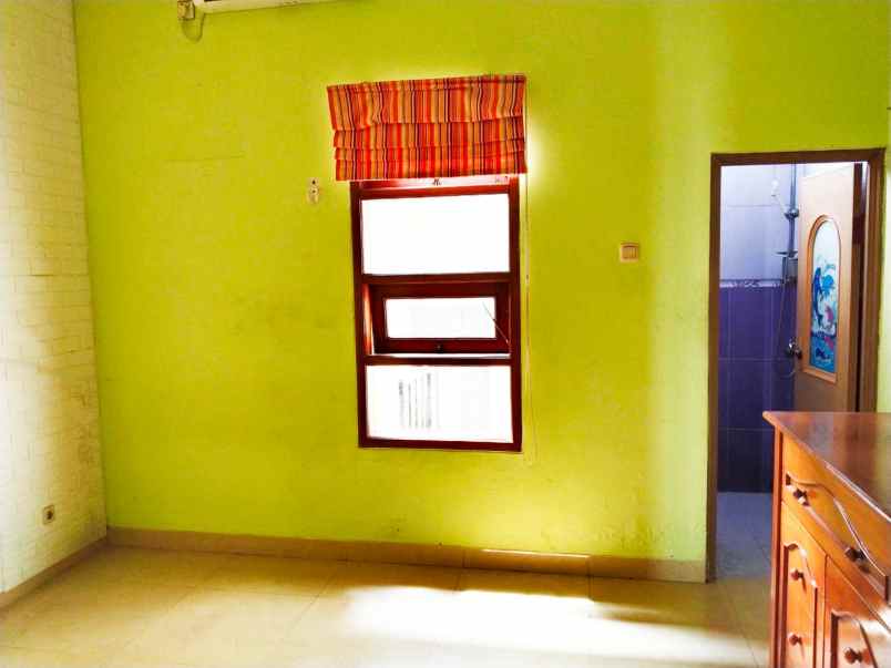 rumah artistik geboy manja di pondok bambu