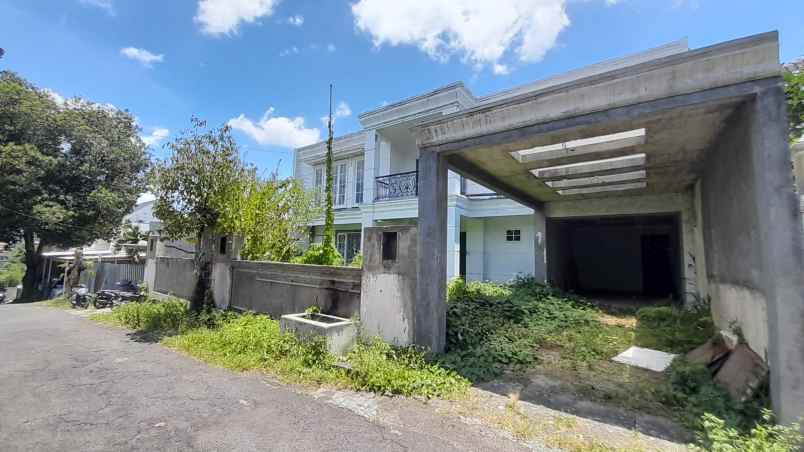 rumah bangunan 85 dekat ke dago