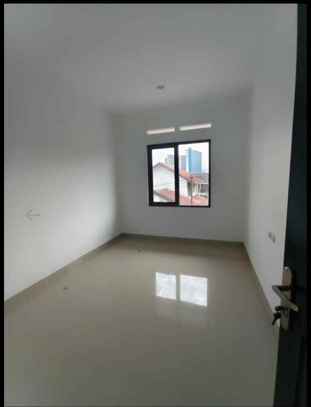 rumah baru 2 unit daerah turangga bandung