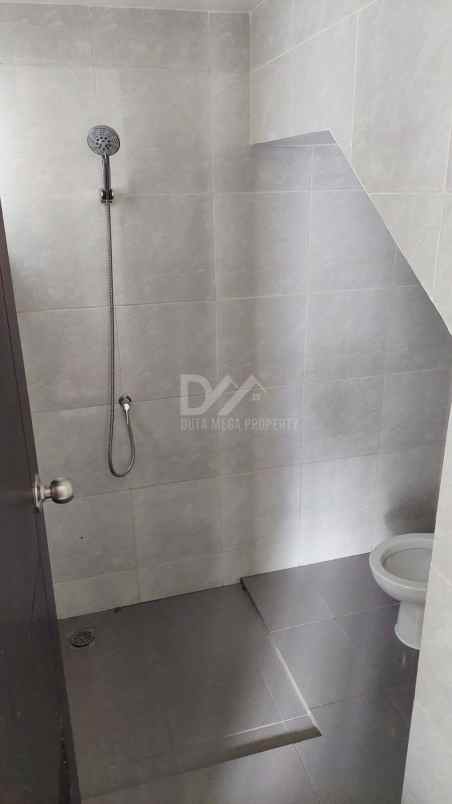 rumah cantik murah di parkville ciater serpong