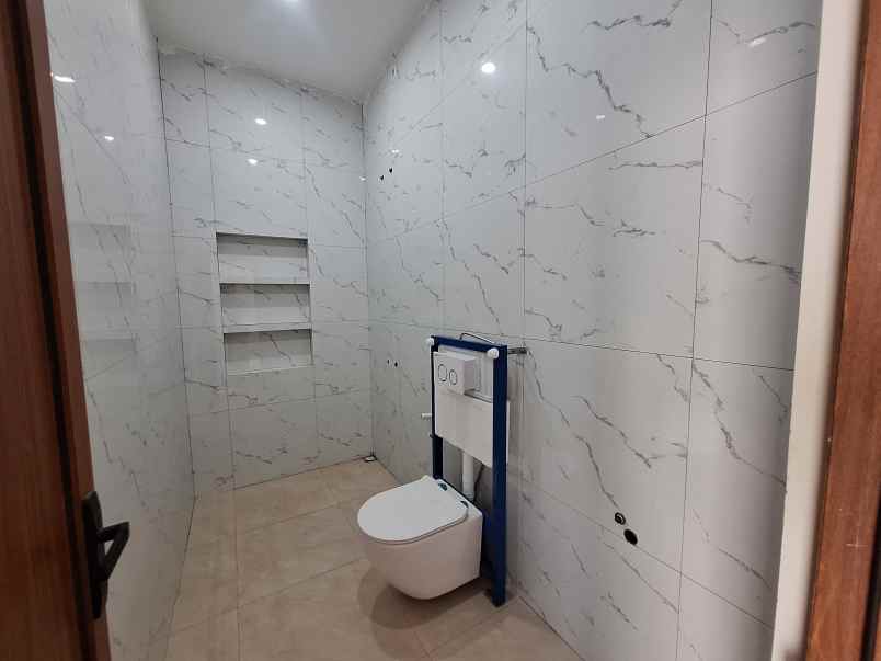 rumah cantik paling murah dekat akmil magelang