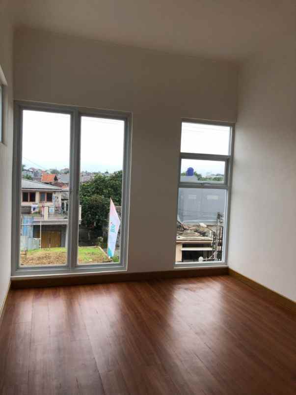 rumah cluster 887 jt an di sukamaju cilodong depok