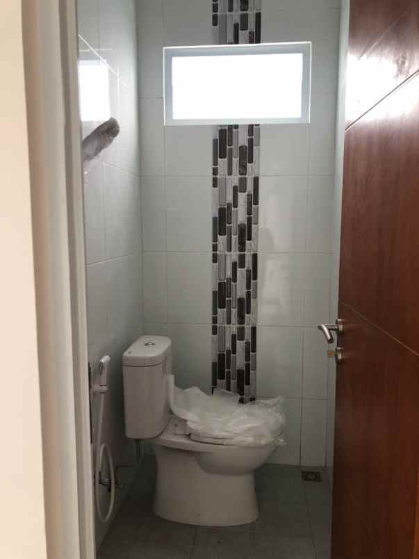 rumah cluster 887 jt an di sukamaju cilodong depok