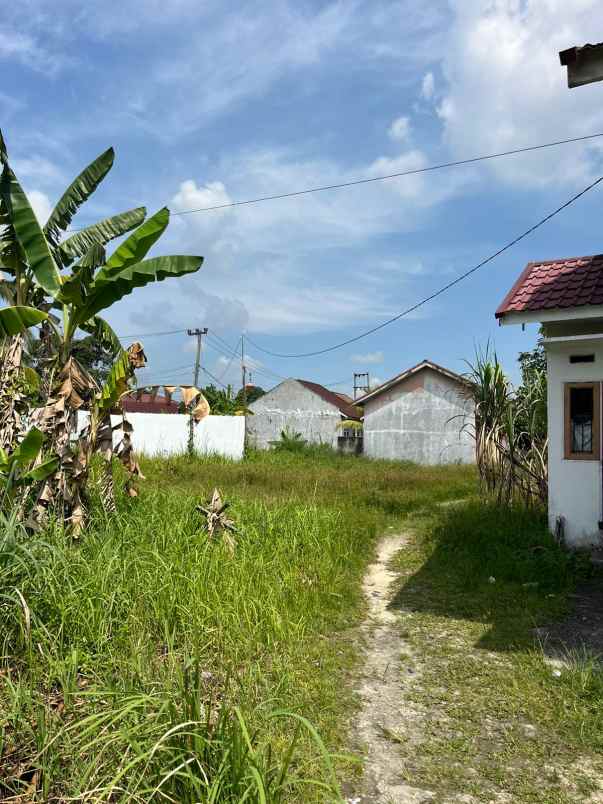 rumah dan tanah luas jl cipta karya hanya 340 juta